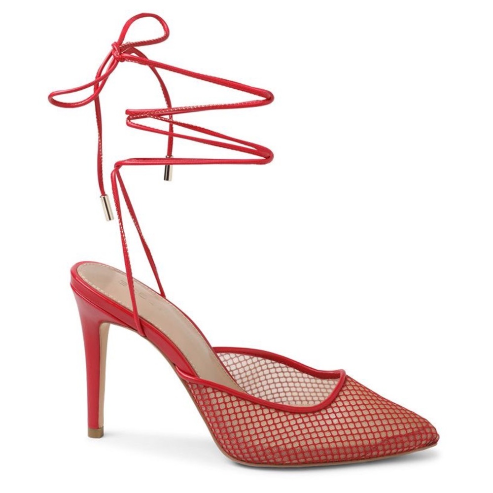 BCBGeneration Pointy Toe Pump